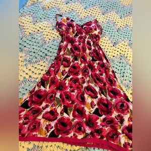 beautiful  casual dress from derekheart.